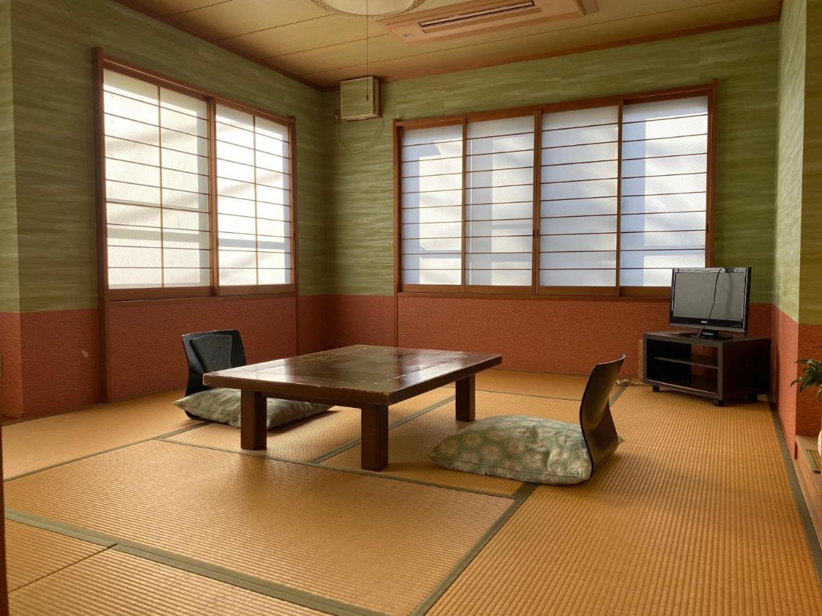 Umimoto Hotel Hakone Exterior photo